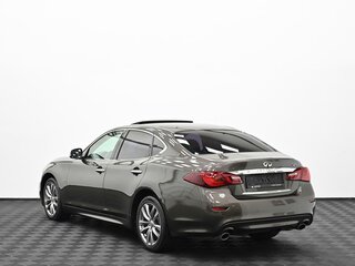 2015 Infiniti Q70 I Рестайлинг, коричневый, 2099000 рублей, вид 4