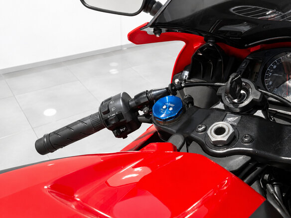 2023 Honda CBR 600RR, красный, 870019 рублей - вид 8