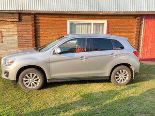 2013 Mitsubishi ASX I Рестайлинг, серебристый, 1500000 рублей, вид 4