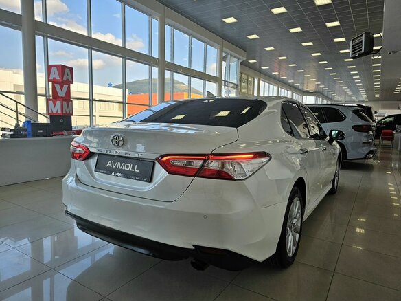 2019 Toyota Camry VIII (XV70), белый, 2530000 рублей - вид 7