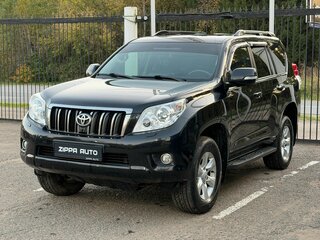 2011 Toyota Land Cruiser Prado 150 Series, чёрный, 2799000 рублей, вид 3