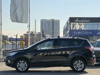 2019 Ford Kuga II Рестайлинг, чёрный, 1512000 рублей, вид 4
