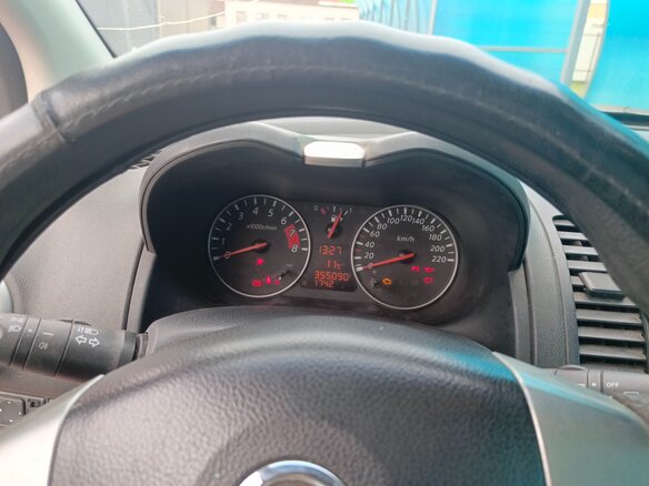 2009 Nissan Note I Рестайлинг, красный, 450000 рублей - вид 18