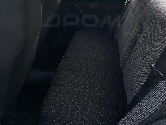 2005 Lada (ВАЗ) 2107, белый, 180000 рублей - вид 5