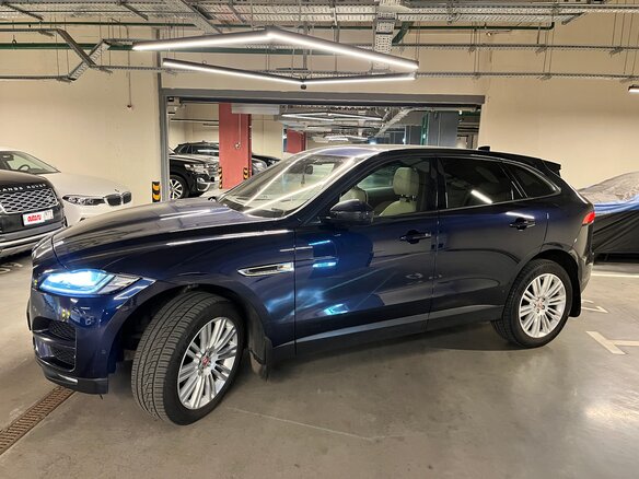 2016 Jaguar F-Pace I, синий, 2650000 рублей - вид 6