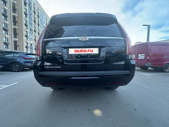 2020 Cadillac Escalade IV, чёрный, 5500000 рублей - вид 5