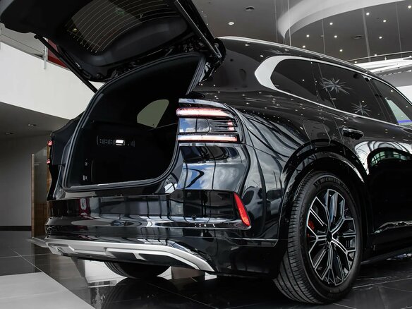 2026 Zeekr 8X 70 kWh, чёрный, 12235000 рублей - вид 6