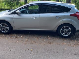 2013 Ford Focus III, серебристый, 620000 рублей, вид 4