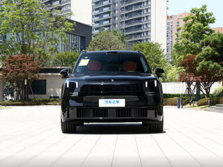 2026 Lynk & Co 900, чёрный, 7449000 рублей, вид 2
