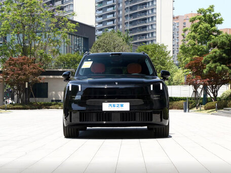 2026 Lynk & Co 900, чёрный, 7449000 рублей, вид 2