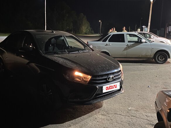 2018 Lada (ВАЗ) Vesta I, чёрный, 620000 рублей - вид 1