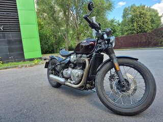 2018 Triumph Bonneville Bobber, чёрный, 1300000 рублей, вид 2