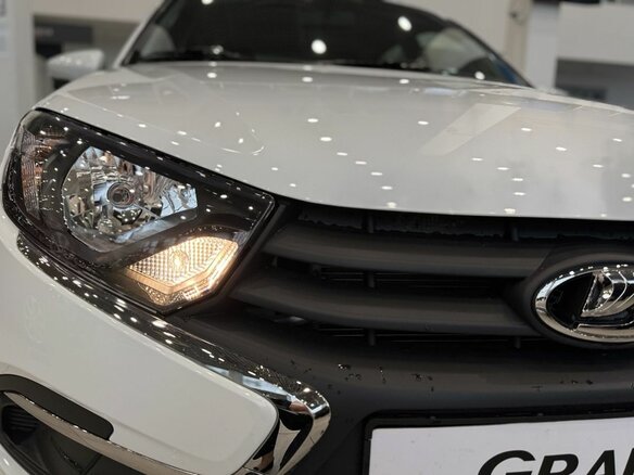 2026 Lada (ВАЗ) Granta I Рестайлинг, белый, 1091091 рублей - вид 18