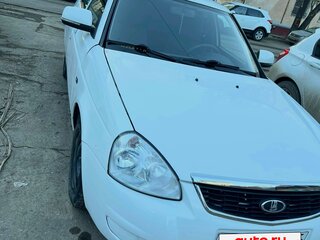 2013 Lada (ВАЗ) Priora I Рестайлинг, белый, 350000 рублей, вид 2