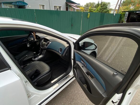 2012 Chevrolet Cruze I, белый - вид 25