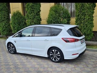 2019 Ford S-MAX II Рестайлинг, белый, 2200000 рублей, вид 3