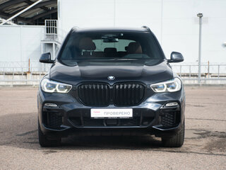 2019 BMW X5 30d IV (G05/G18), чёрный, 6498000 рублей, вид 2