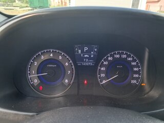 2013 Hyundai Solaris I, чёрный, 900000 рублей, вид 5