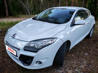 2013 Renault Megane III Рестайлинг, белый, 777000 рублей, вид 1