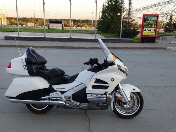 2012 Honda GL 1800 Gold Wing, белый, 1850000 рублей - вид 5