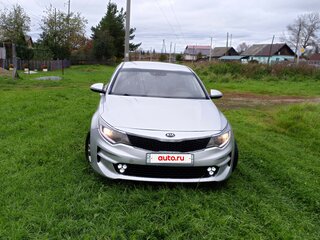 2017 Kia Optima IV, серебристый, 1025500 рублей, вид 4