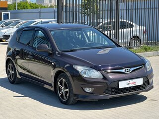 2010 Hyundai i30 I Рестайлинг, коричневый, 797000 рублей, вид 3