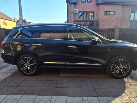 2019 Infiniti QX60 I Рестайлинг, чёрный, 3400000 рублей, вид 2