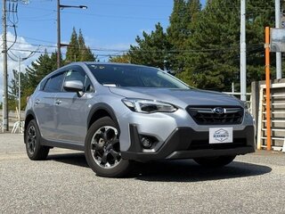 2022 Subaru XV II Рестайлинг, серебристый, 1689099 рублей, вид 1