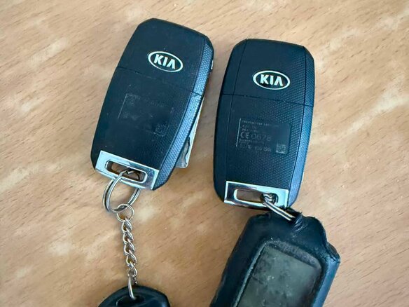 2017 Kia Ceed II Рестайлинг, коричневый, 850000 рублей - вид 12