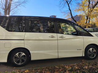 2020 Nissan Serena V (C27) Рестайлинг, белый, 2500000 рублей, вид 5