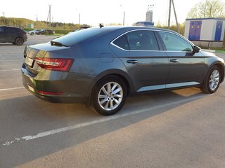 2018 Skoda Superb III, серый, 2500000 рублей, вид 4
