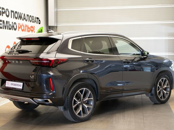 2023 Exeed LX I Рестайлинг, серый, 2149000 рублей - вид 3