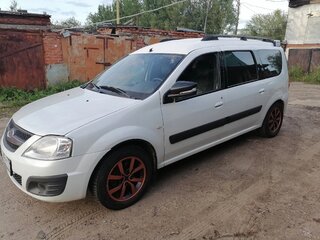 2014 Lada (ВАЗ) Largus I, белый, 570000 рублей, вид 2