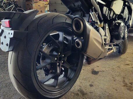 2018 Honda CB 1000R, чёрный, 890000 рублей, вид 5