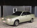 2002 Lada (ВАЗ) 2110, серебристый, 67000 рублей
