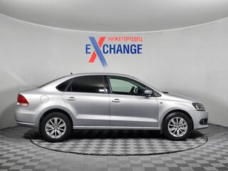 2013 Volkswagen Polo V, серебристый, 733000 рублей, вид 4