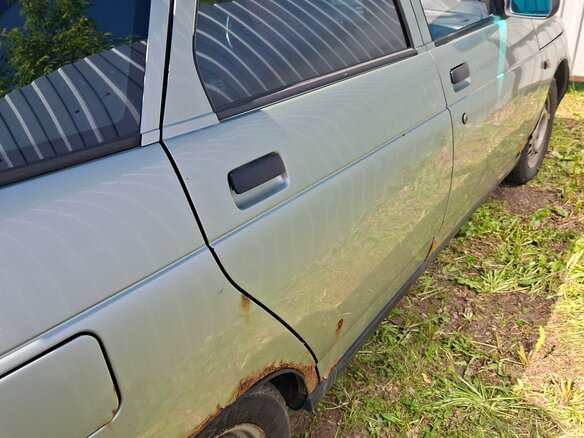 2006 Lada (ВАЗ) 2112, бежевый, 90000 рублей - вид 8