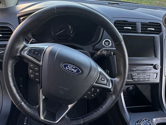 2018 Ford Fusion (North America) II Рестайлинг, чёрный, 1640000 рублей - вид 15