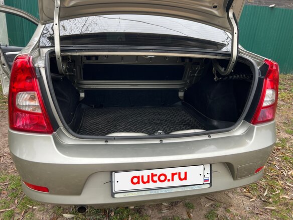 2010 Renault Logan I Рестайлинг, бежевый, 425000 рублей - вид 12