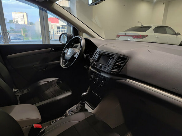 2013 SEAT Alhambra II, чёрный, 1149000 рублей - вид 12