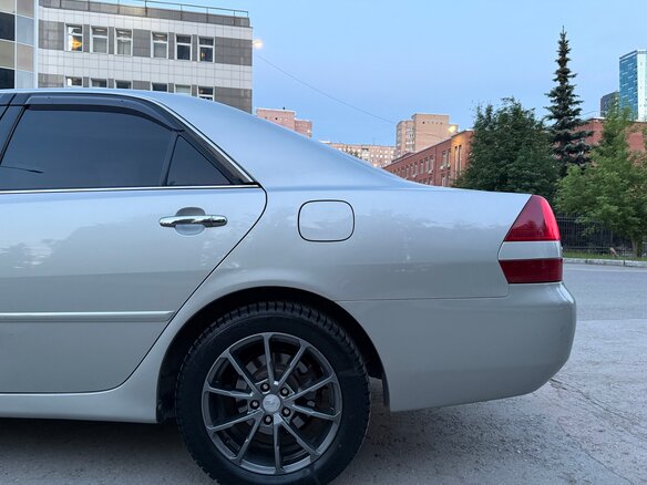 2001 Toyota Mark II IX (X110), серый, 670000 рублей - вид 9