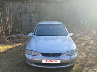 2001 Opel Vectra B Рестайлинг, серебристый, 140000 рублей, вид 1