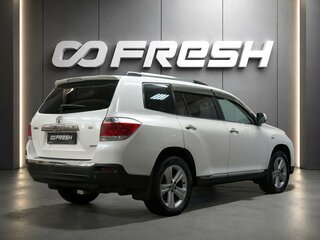 2010 Toyota Highlander II (XU40) Рестайлинг, белый, 2130000 рублей, вид 2