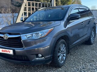 2015 Toyota Highlander III (XU50), серый, 3410000 рублей, вид 2