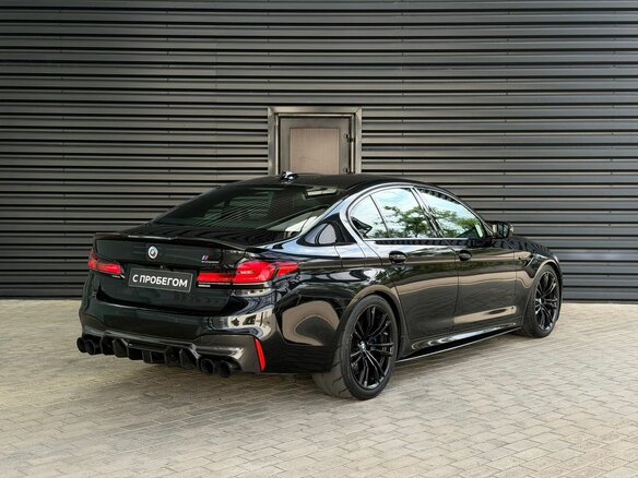 2018 BMW M5 Competition VI (F90), чёрный, 7313000 рублей - вид 4