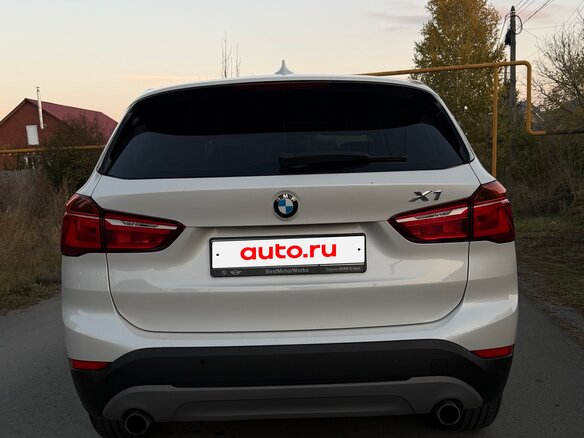2017 BMW X1 20i xDrive II (F48), белый, 2740000 рублей - вид 7