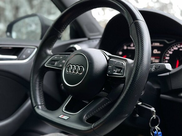 2018 Audi A3 III (8V) Рестайлинг, серый, 2300000 рублей - вид 12