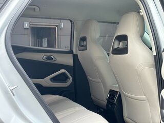 2025 BYD Yuan Up 45.12 kWh, белый, 1850000 рублей, вид 5