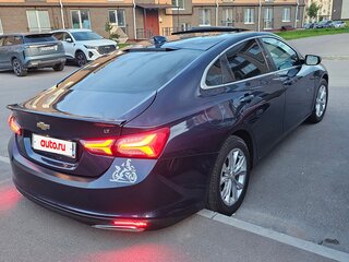 2021 Chevrolet Malibu IX Рестайлинг, синий, 1250000 рублей, вид 4