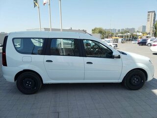 2026 Lada (ВАЗ) Largus I Рестайлинг, белый, 1587000 рублей, вид 4
